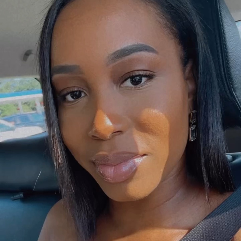 Meet your Posher, Kiera